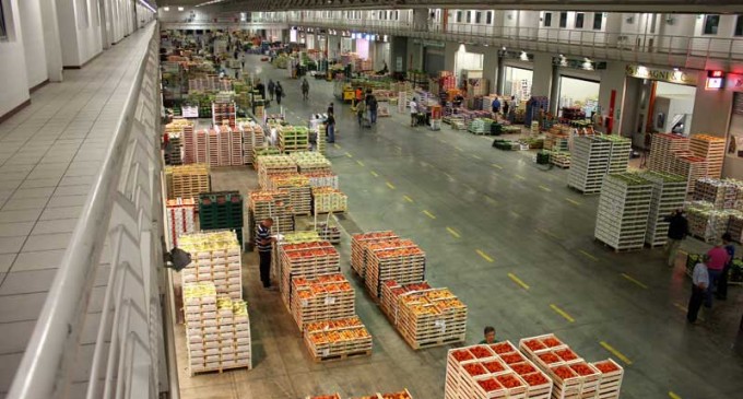 Nuovi orari: scelta “strategica” per i centri agroalimentari